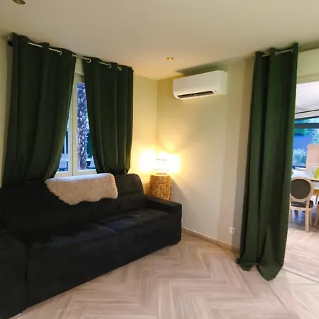 L Atelier Villa *